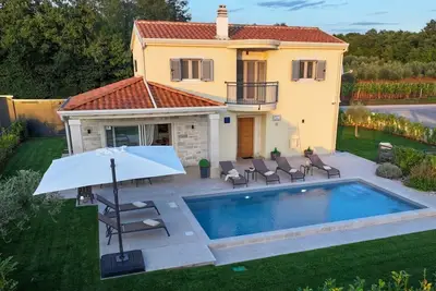 Image de Villa Lavanda Muntrilj with pool