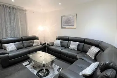 Image de Lovely 2 Bed Apt close to Silverburn Mall