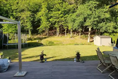 Image de Maison Familiale dans un Domaine Américain