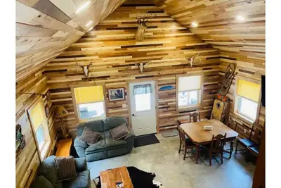 Image de Fly Reel Cabin w/ hot tub