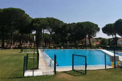 Image de 4 Bedroom Cottage in Villasexmir