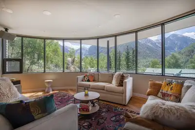 Telluride Overlook: Best View in Town!