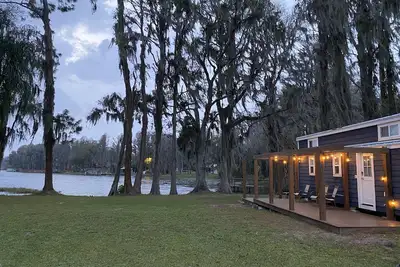 Relaxing Lakefront Farm Tiny Home