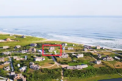 Image de Exquisite Oceanfont Cottage at Madaket Beach!