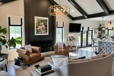 Image de Two-House Private Country Retreat - 4 Bedrooms and 3. 5 Baths