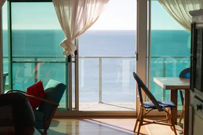 Image de Bay Properties | Pacific Lodge