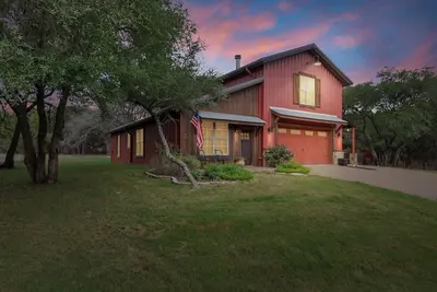 Image de Secluded 12 Acre Ranch - 20min for Downtown Waco