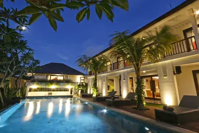 Image de Spacious 7br Villa W/ Dj Room & Bar, Canggu! 9Min Drive To Batu Bolong Beach!
