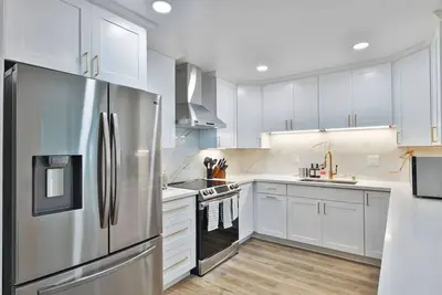 Image de Relaxing & Peaceful 6br Home w/HotTub/Game/Funtime