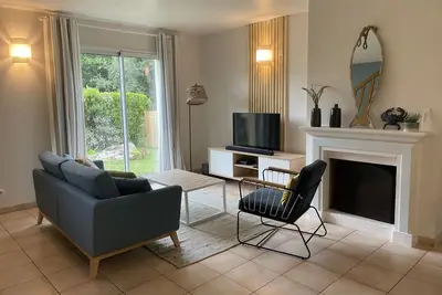 Image de Charmante maison avec jardin privé, à proximité plages et ports