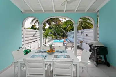 Image de Maison les Sucriers, localisation idéale proche village et plage