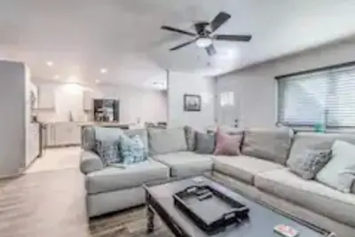 Image de The Hill House at the Park by Downtown Edmond