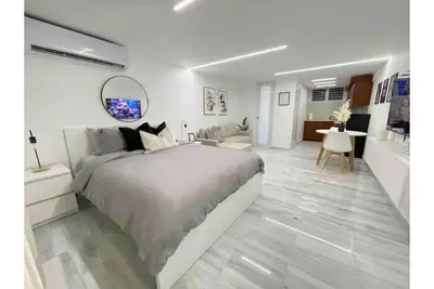 Image de Modern Beach Studio with Pool