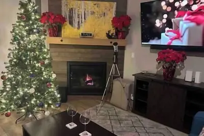 Image de New Cool 4br Mountain Home: Views, Games, Hot Tub