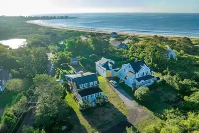 Image de Updated Biddeford Pool Beach House