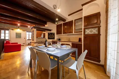 Peiragal apartment in the historic center