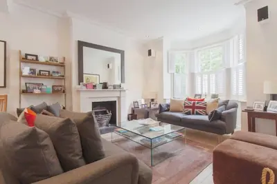 Image de Beautiful family/group house in Parsons Green, London Sw6