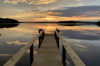 Image de Lake Cabin with Fantastic View--Kayak, Swim or Fish