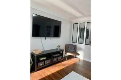 Image de ✰The Hazel House ✰ Cozy & Pet Friendly 2 Bedroom