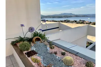 Image de Stunning ocean view 3 bedroom apartment with pool