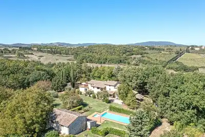 Villa à Le Grazie avec 7 chambres à coucher, 14 couchages