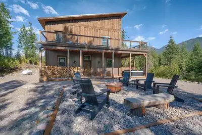 Image de Eagles Nest Escape, Hot Tub and Firepit