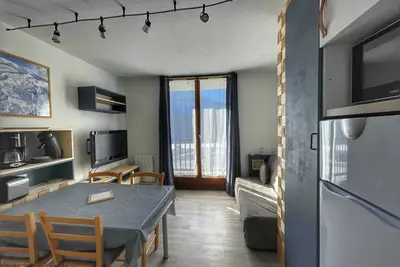 Image de Charmant Studio Cabine avec Coin Montagne pour 5 Pers. , Résidence Doris, Proche Pistes et Commerces.