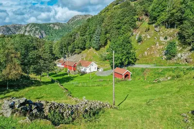 Image de Belle maison de 3 chambres à Hidrasund