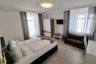 Image de Double room with balcony - Gesundheitshotel Rössle