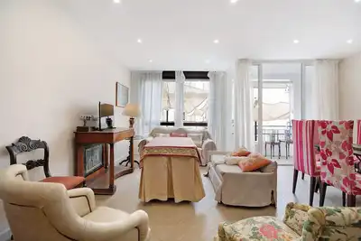 Image de Appartement de vacances accessible 'Ancha 9' avec terrasse privée et climatisation.