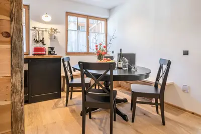 Image de Appartement \"Binderhof Apt Untn\" avec vue sur les montagnes, jardin partagé et Wi-Fi.