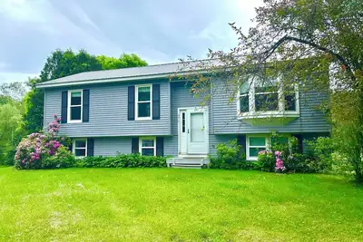 Image de 4 Br Ranch in Proctorsville Vt-Families, couples, weddings. Ac