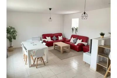 Image de Sully-sur-loire: Agréable maison en centre ville