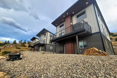 Image de Brand New Home with the Best View Of The Missouri River