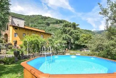 Image de Superbe maison à Camaiore avec cuisine