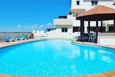 Image de Stunning Spacious 2-Bed Apartment in Liopetri