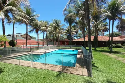 Image de 9-Bedroom Villa with Pool in Paradise