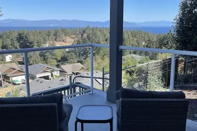 Image de 2 bedroom Executive home - Ocean View- 10 min walk to the beach