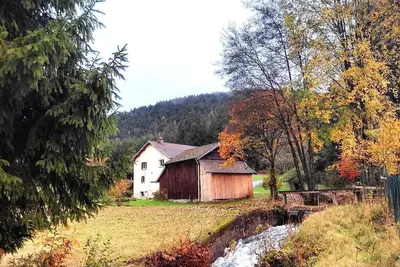 Image de Gîte en nature au pieds de chemin de randonnée