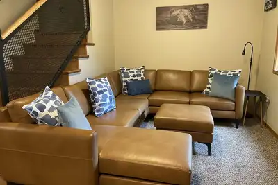 Image de Cabin Retreat in the Woods - Hot Tub, Grill, Firepit, Ski at White Pass, Hiking