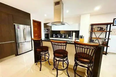 Image de Sexy Apartment 5 Minutes From Hotel Zone