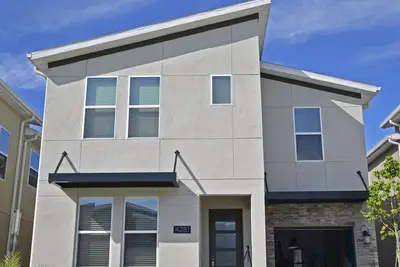 Image de Amazing 6-Bedroom Disney Villa with Private Pool at Storey Lake Resort