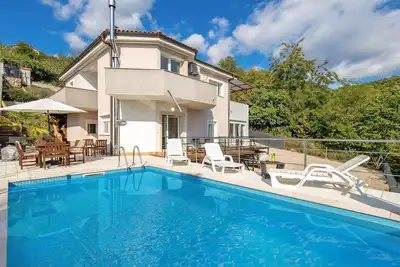 Image de Belle maison à Icici avec WiFi