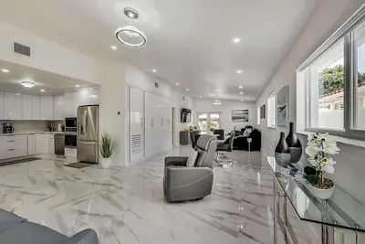 Image de 💎💎💎Oasis privée tropicale de luxe près de l'aéroport de Mia