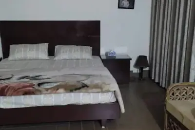 Image de Pc Room Cell no: 03366386547