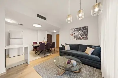 King David 3bdr/Parking in city center