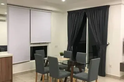ManOne: 2-Bedroom Condo with Seaview and Hillview