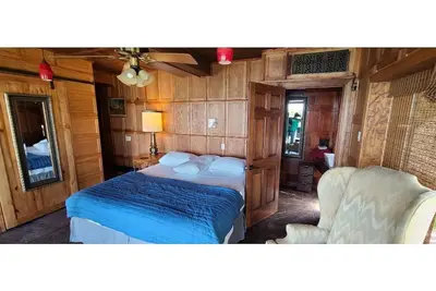 Image de Quaint peaceful waterfront cabin #1, two bedroom