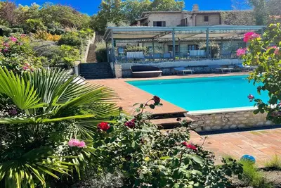Image de Spoleto Pool Side-Apt 4/Spoleto centre 0. 7 kms/sleeps 4/Wifi+aircon