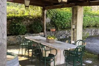 Image de Beautiful Stone House, La Llosuca